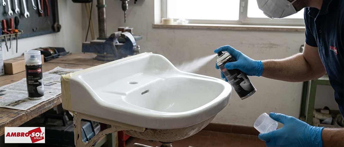 Peinture pour &eacute;mails et porcelaine